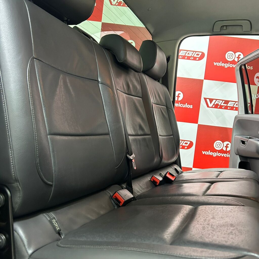 WhatsApp Image 2025-10-23 at 14.37.56 (3)