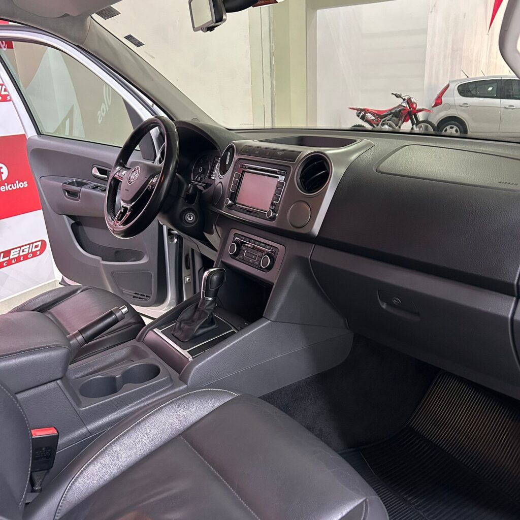 WhatsApp Image 2025-10-23 at 14.37.57 (7)