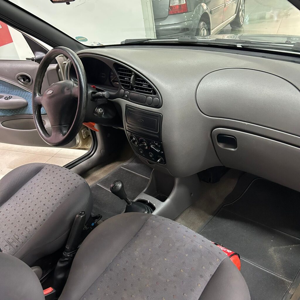 WhatsApp Image 2025-11-04 at 08.45.04 (1)