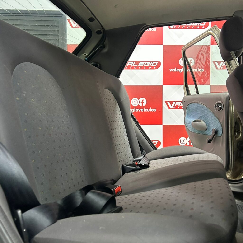 WhatsApp Image 2025-11-04 at 08.45.04 (2)