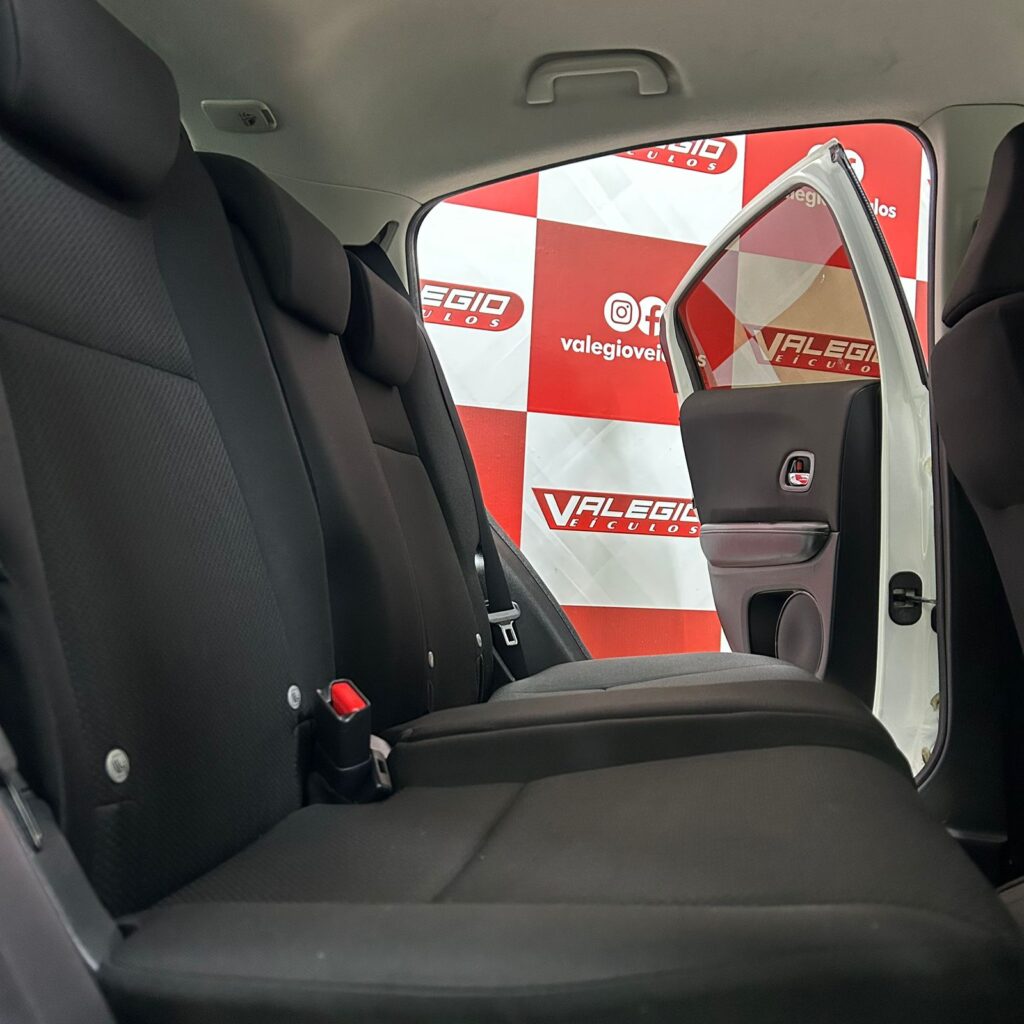 WhatsApp Image 2025-11-24 at 16.09.11