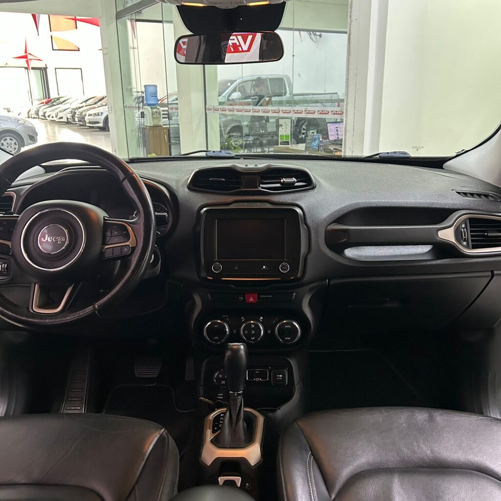 WhatsApp Image 2025-11-24 at 16.15.14 (2)