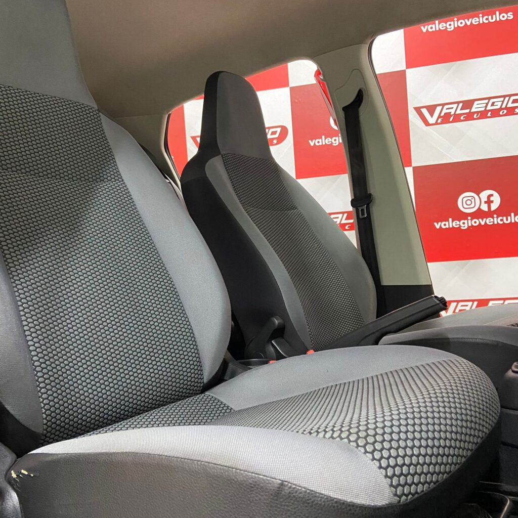 WhatsApp Image 2025-11-24 at 16.18.06 (3)