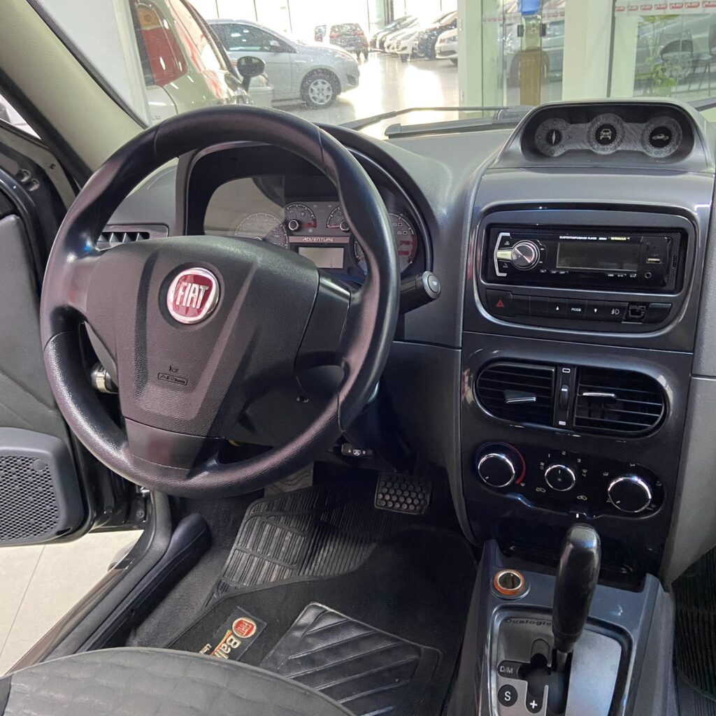 WhatsApp Image 2025-11-24 at 16.20.27 (1)