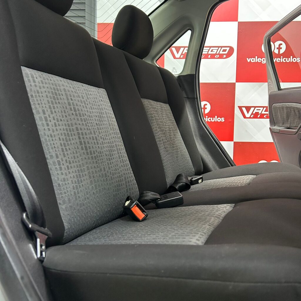 WhatsApp Image 2025-11-26 at 15.14.36 (2)