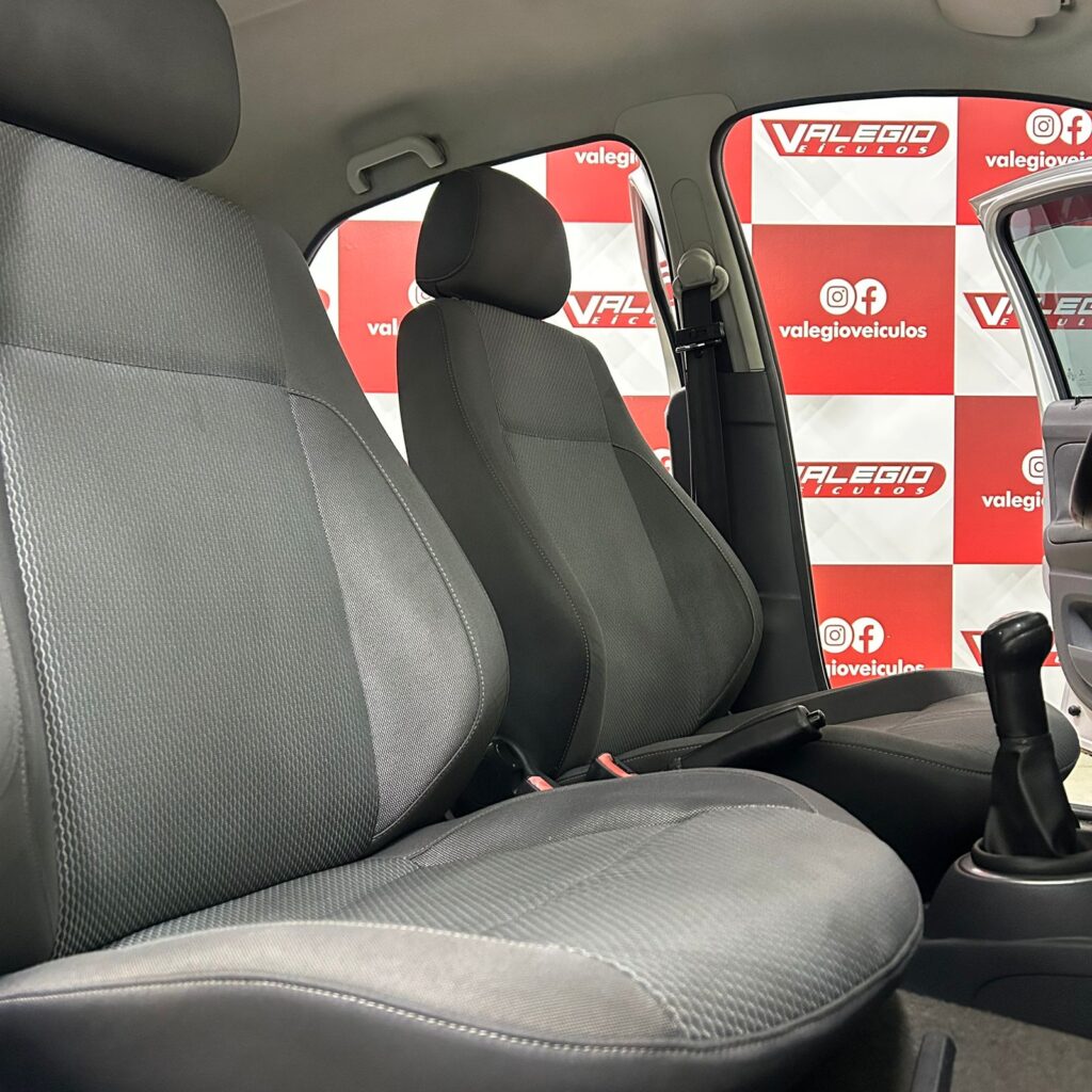 WhatsApp Image 2025-12-01 at 08.56.18 (2)