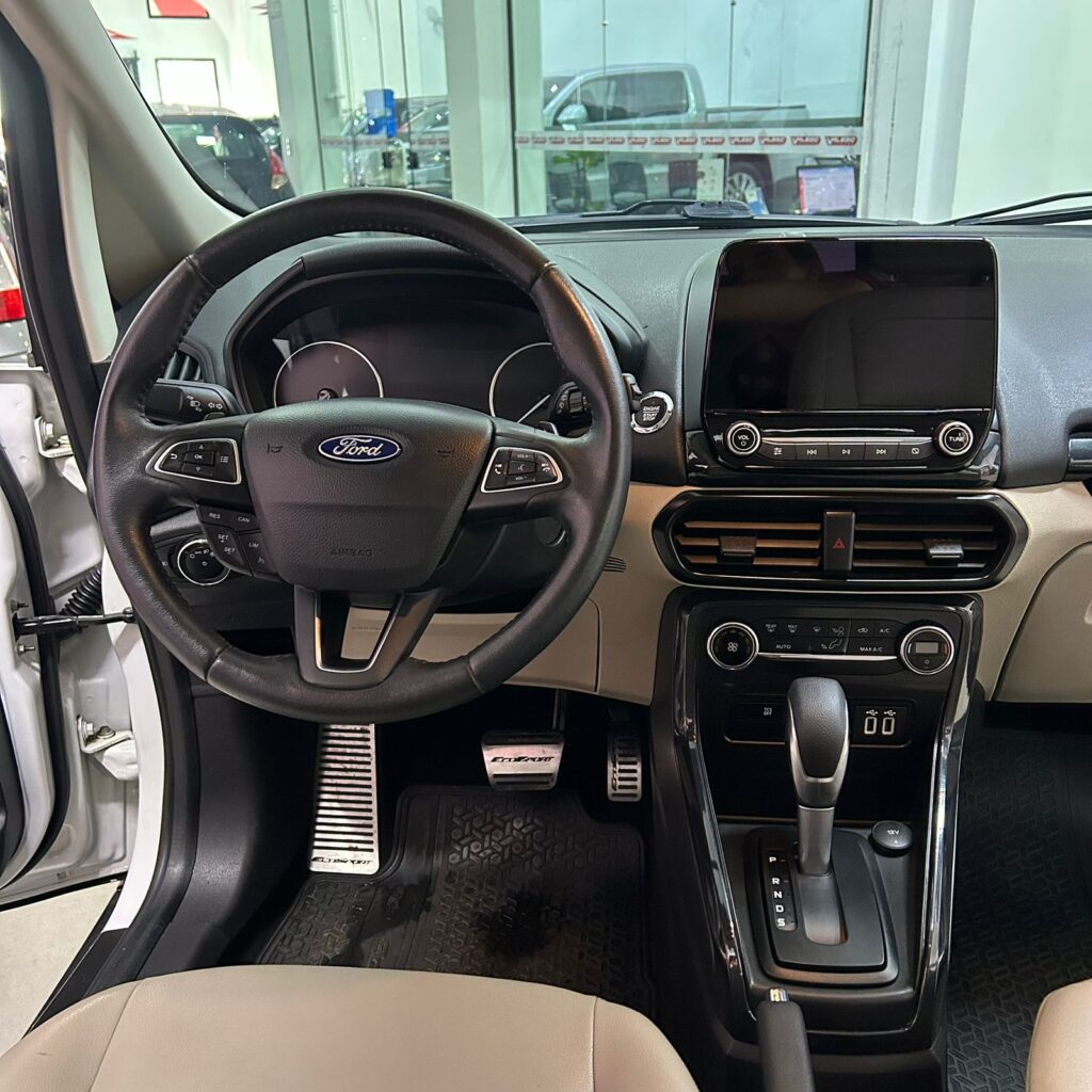 WhatsApp Image 2025-12-01 at 15.17.28 (5)