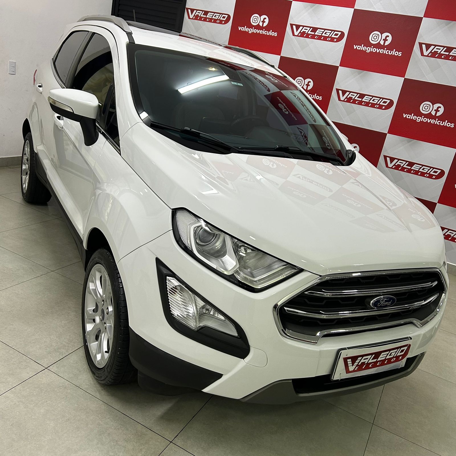 WhatsApp Image 2025-12-01 at 15.18.14 (1)