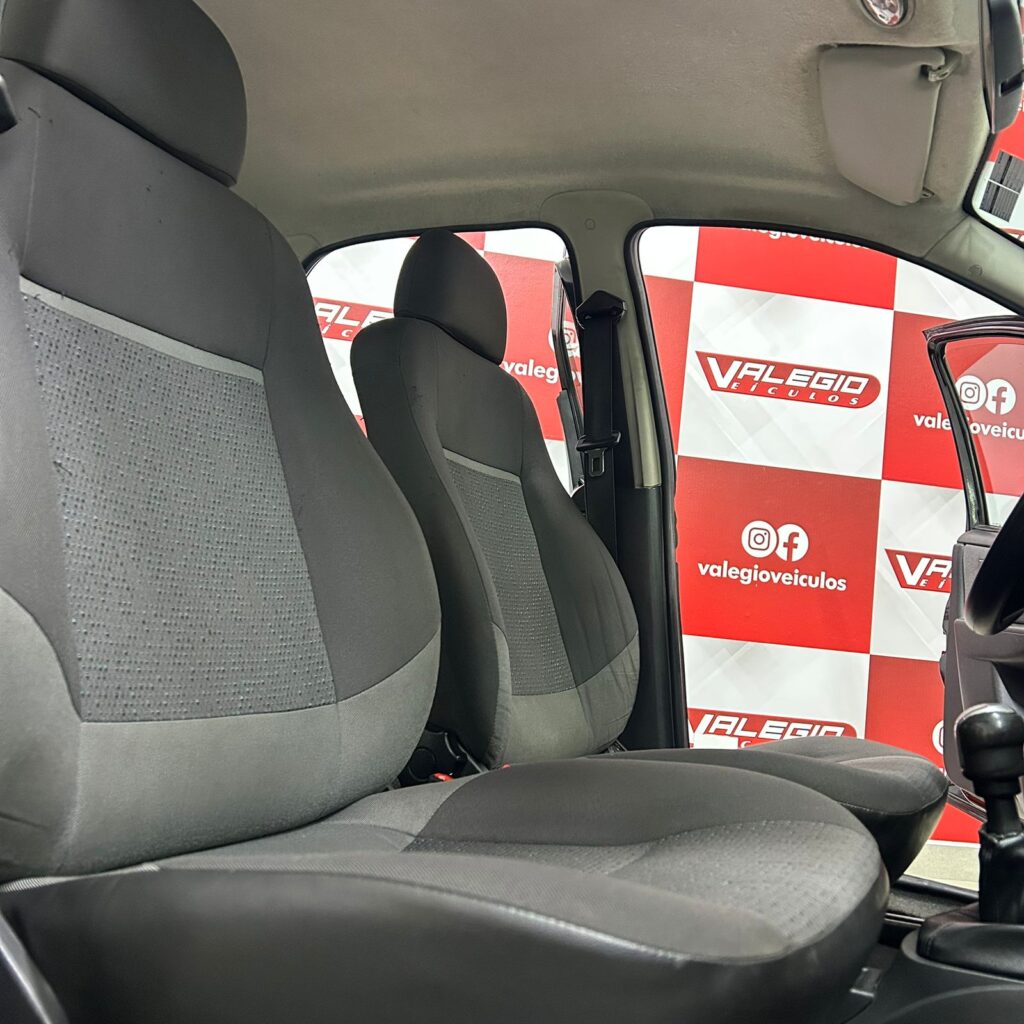 WhatsApp Image 2025-12-01 at 16.05.05 (3)