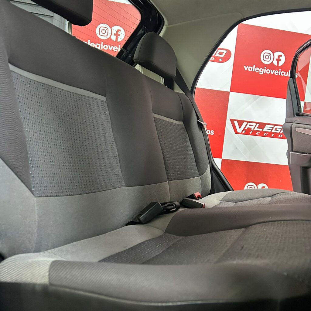 WhatsApp Image 2025-12-01 at 16.05.06