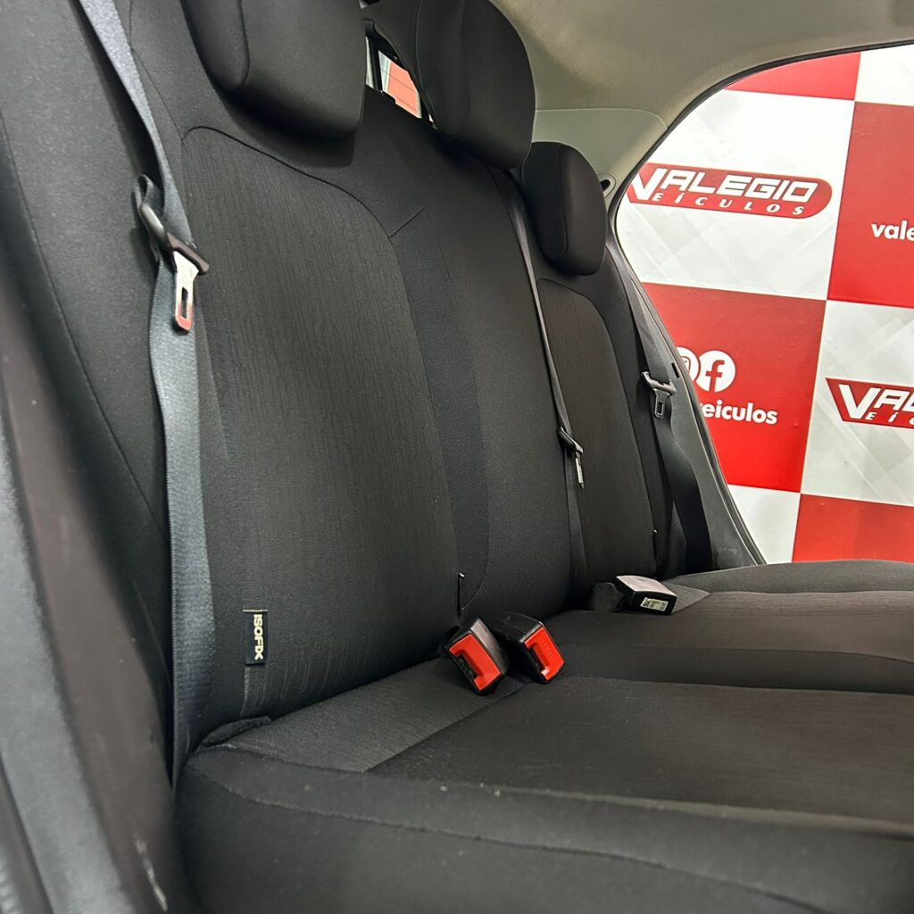 WhatsApp Image 2025-12-02 at 17.30.04 (1)