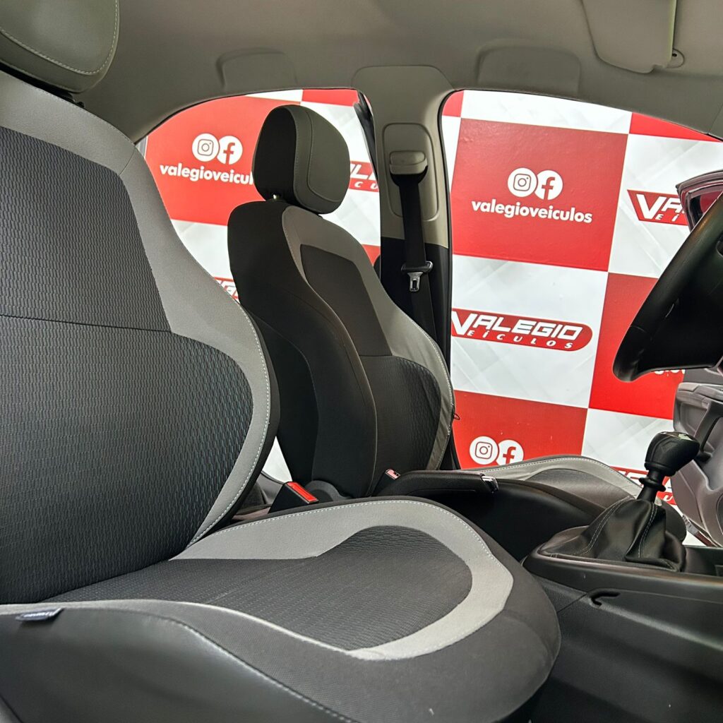 WhatsApp Image 2025-12-10 at 13.28.50 (1)