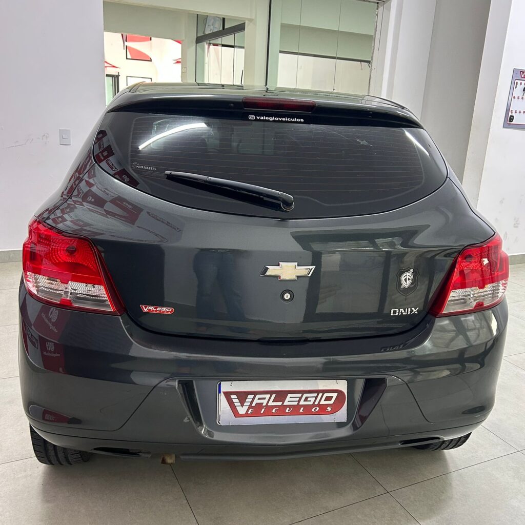 WhatsApp Image 2025-12-10 at 13.28.52 (1)