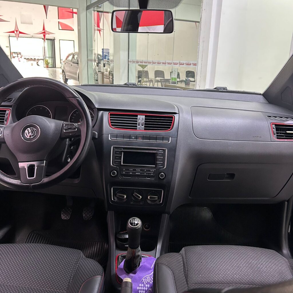 WhatsApp Image 2025-12-12 at 14.32.56 (1)